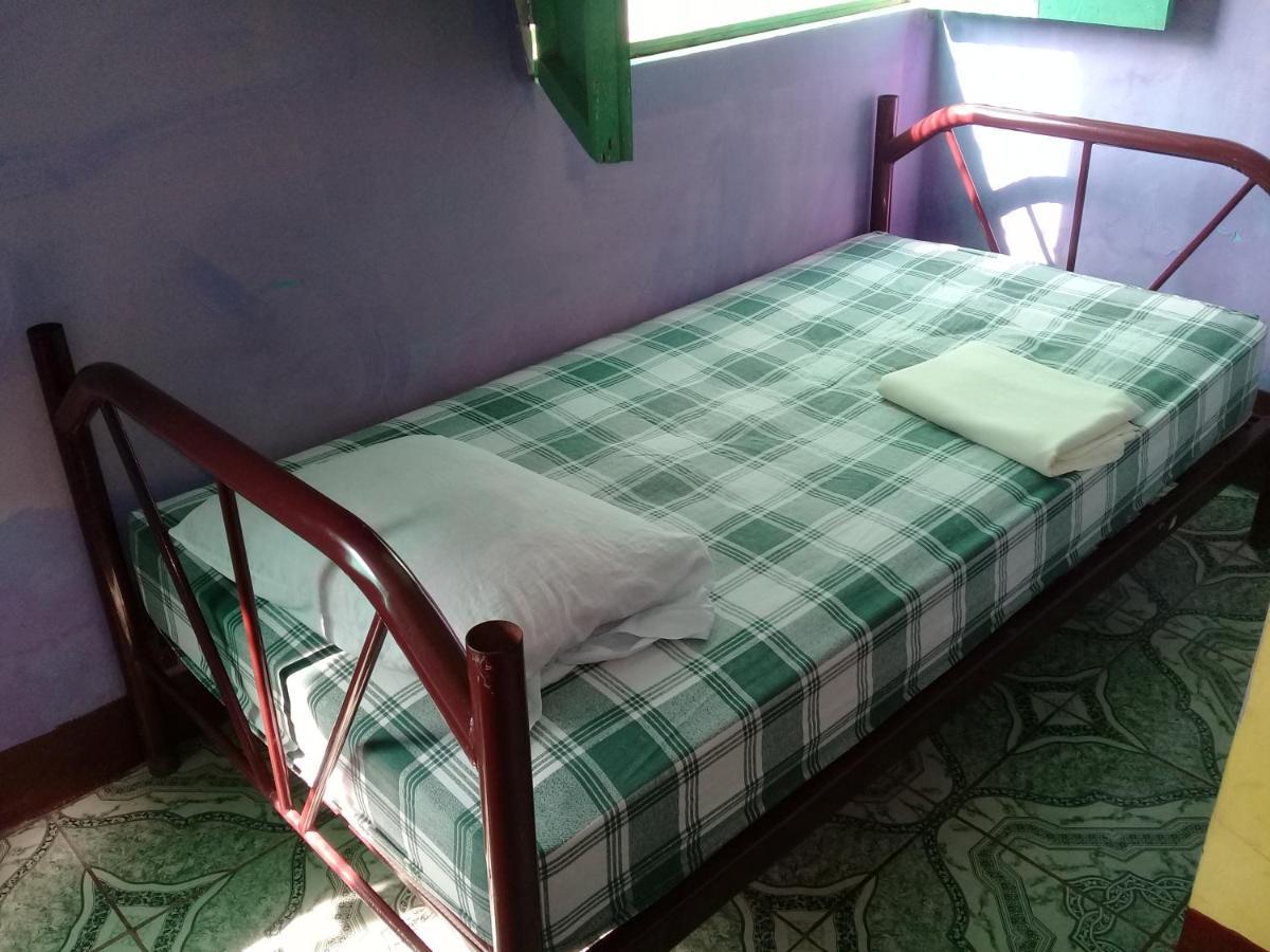 ריבאס Hostal Maria מראה חיצוני תמונה